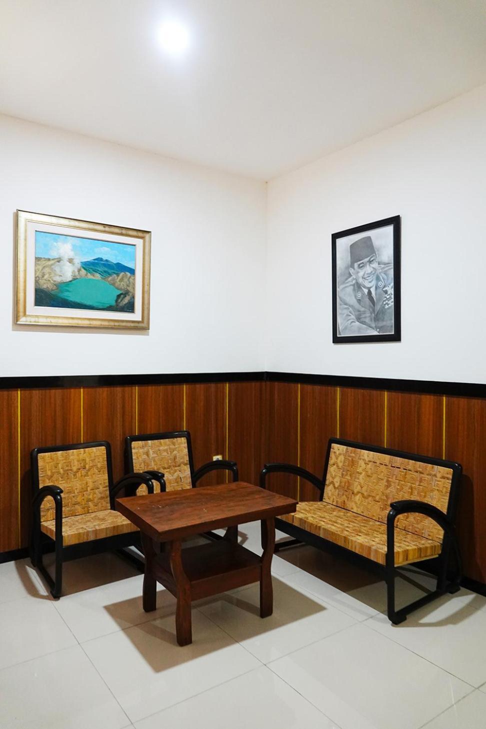 Baratha Hotel & Resto Bondowoso 외부 사진