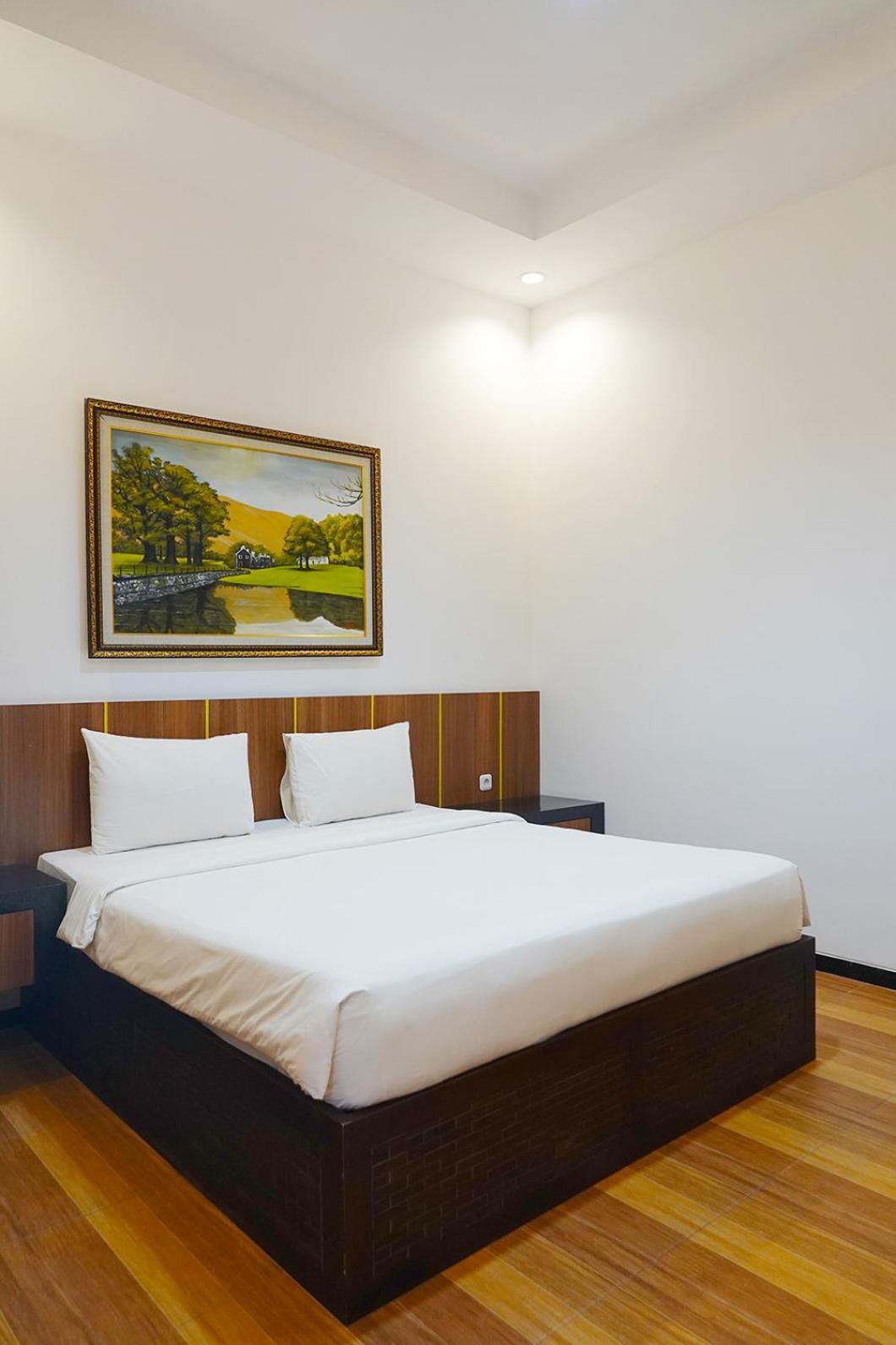 Baratha Hotel & Resto Bondowoso 외부 사진