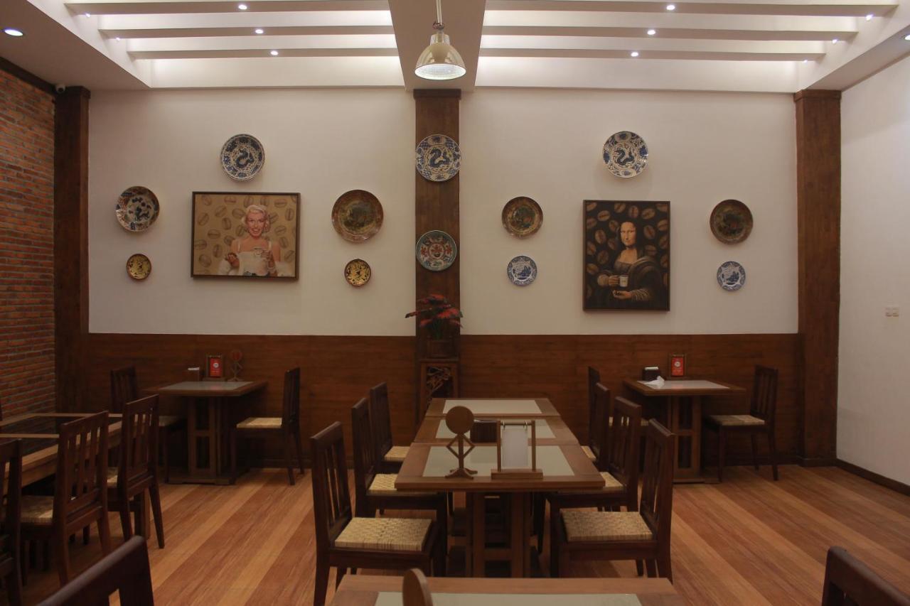 Baratha Hotel & Resto Bondowoso 외부 사진